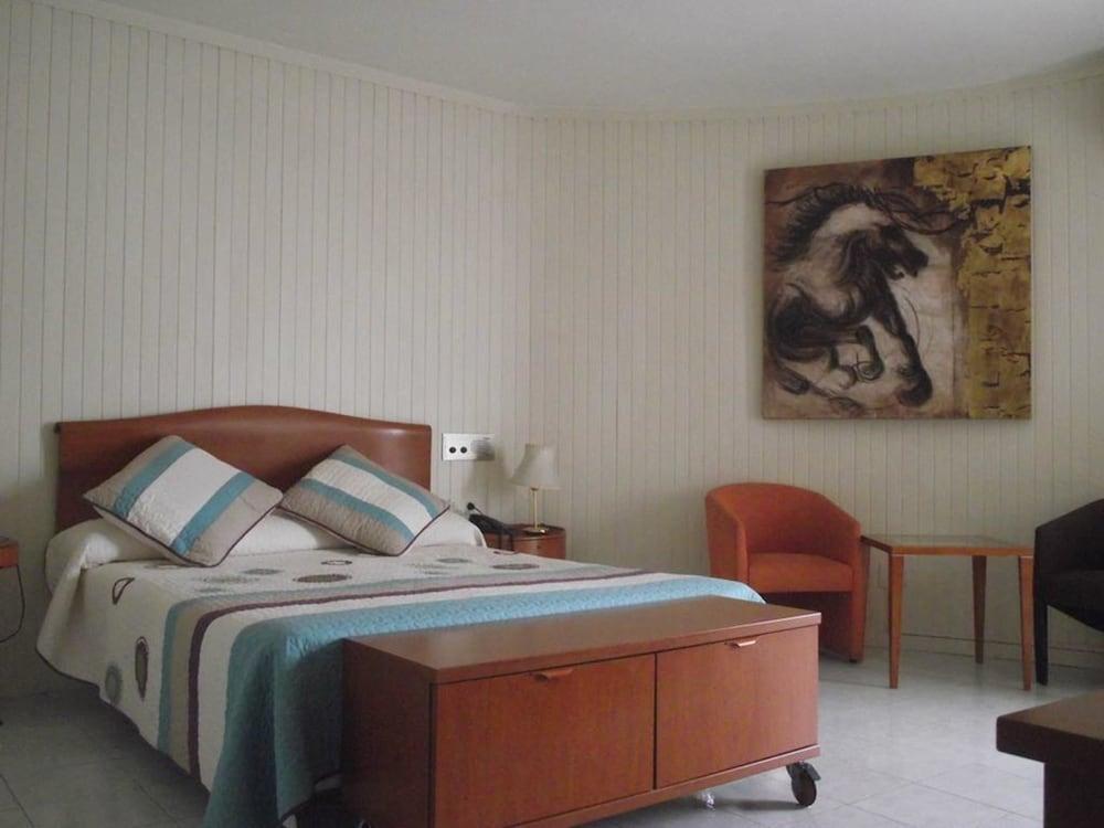 Hotel Ampuria