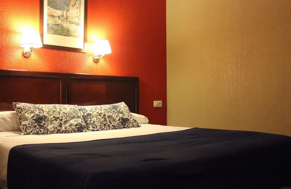 Hotel Caribe 3*