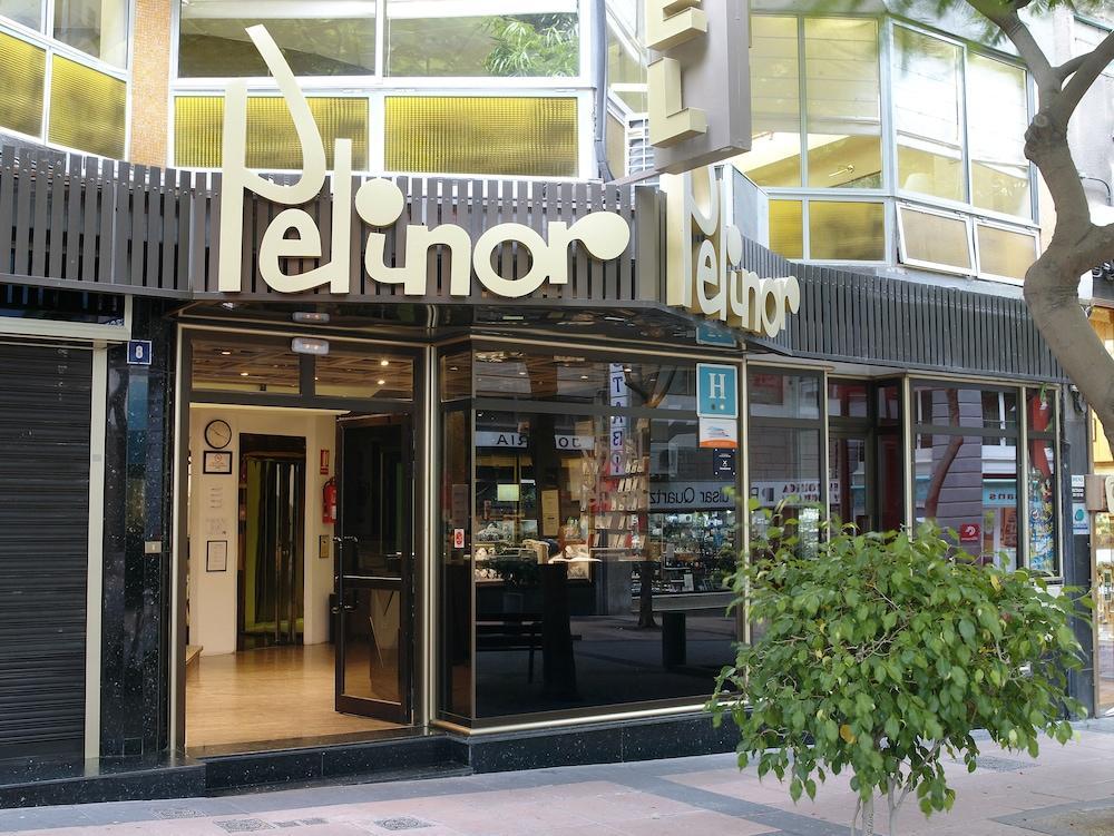 Hotel Adonis Pelinor 2*