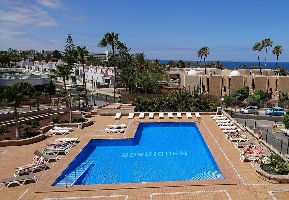 Borinquen Apartahotel
