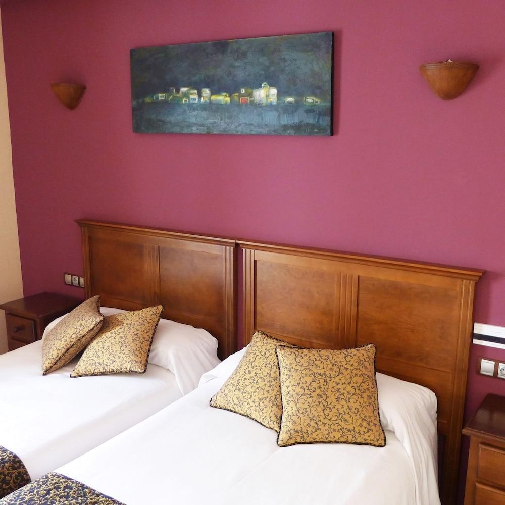 Hotel Galera 2*