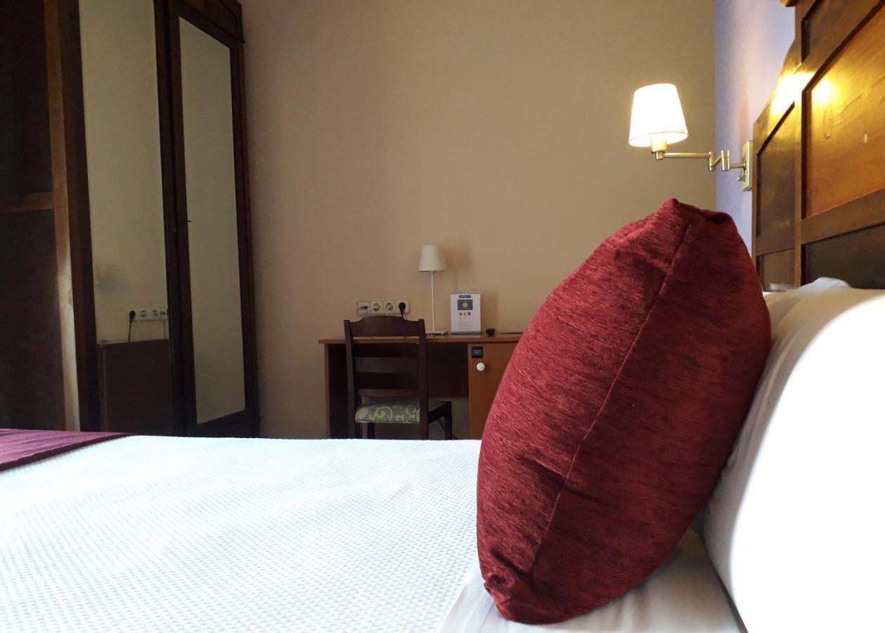 Hotel Noucentista 2*