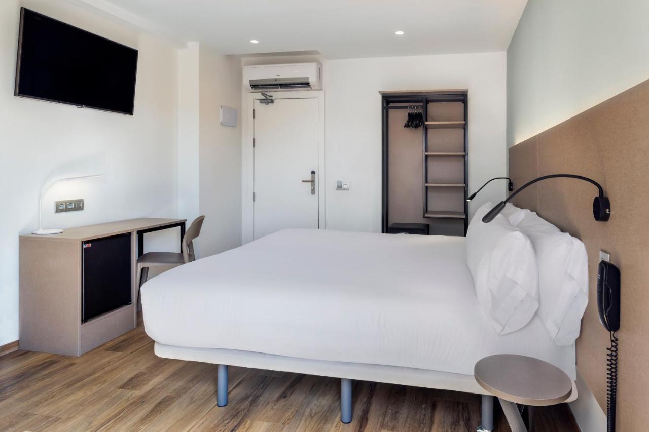 Hotel Centro Urbis 3*
