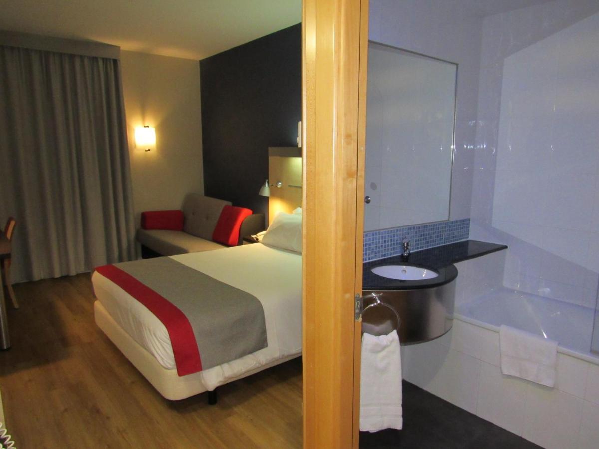 Express Sant Cugat By Ihg Hotel