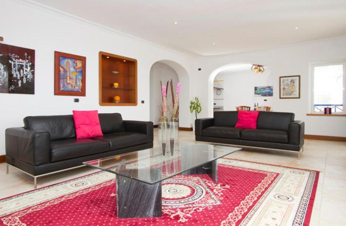 Marina Is A Beautiful 5 Bedroom In With Heated Pool Villa Puerto Calero