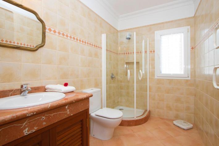Marina Is A Beautiful 5 Bedroom In With Heated Pool *