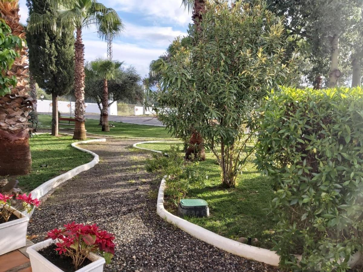 Hotel Cortijo Del Arte - Caminito Del Rey 3*