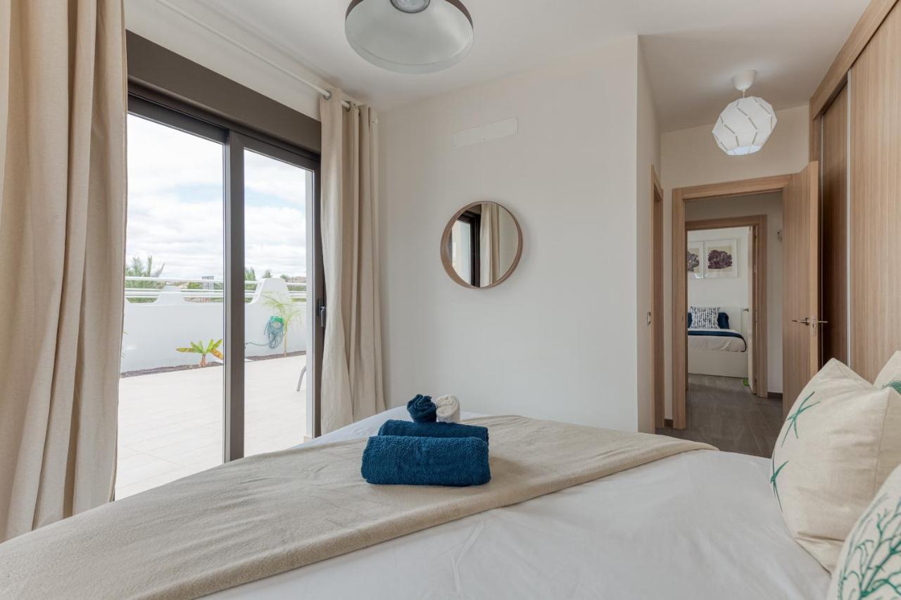 Homeforguest Flat With Large Terrace In Modern Residential Complex With Swimming Pool