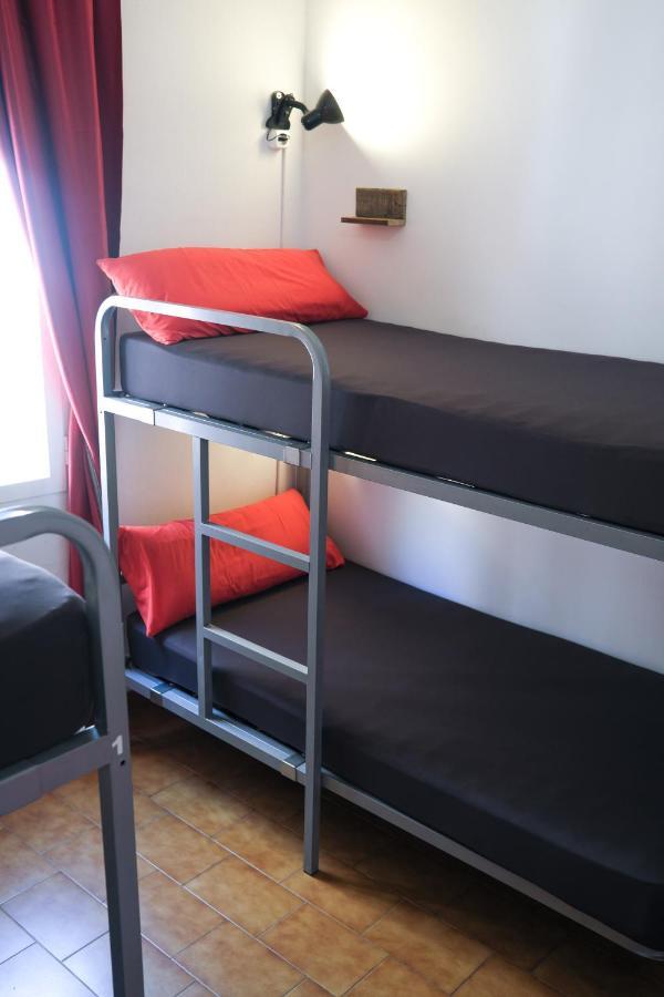 Mana Mana Youth Hostel Tossa de Mar