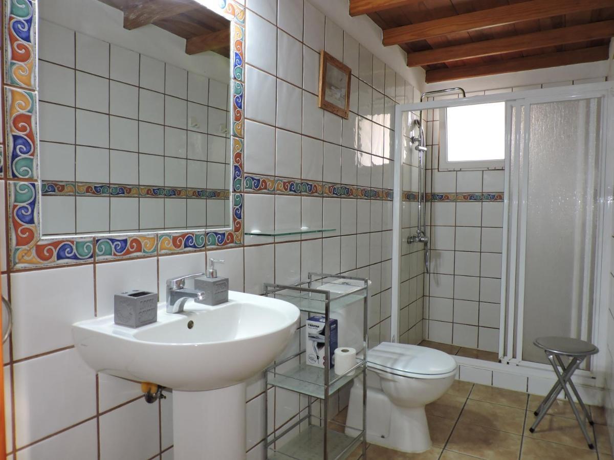 Casas Papayeras, En Barros * Los Llanos De Aridane