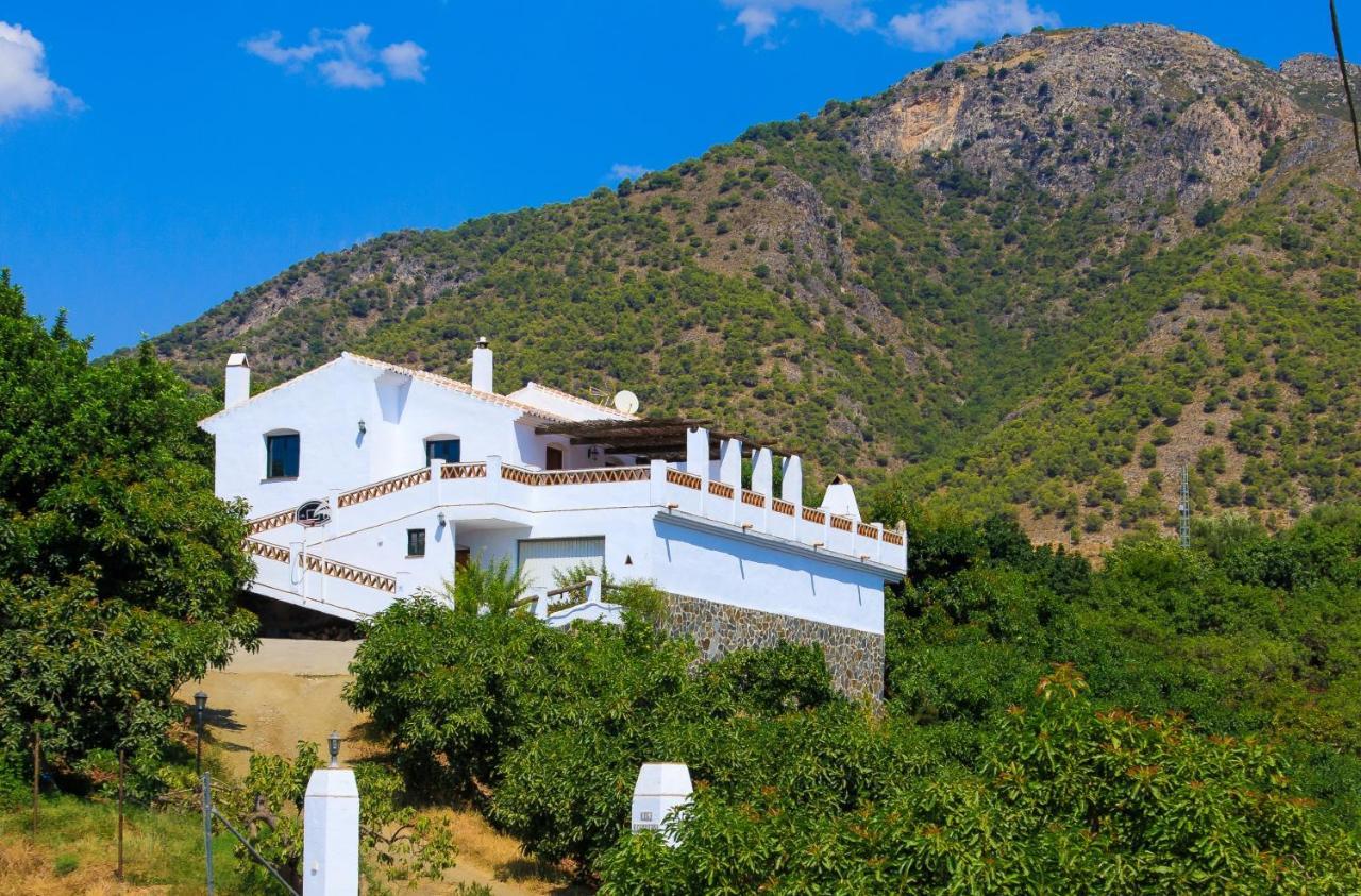 Cortijo Los Madronos Lodge *