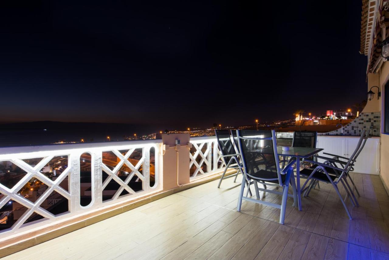 Aparthotel 109 Penthouse , Incredible View, Marco