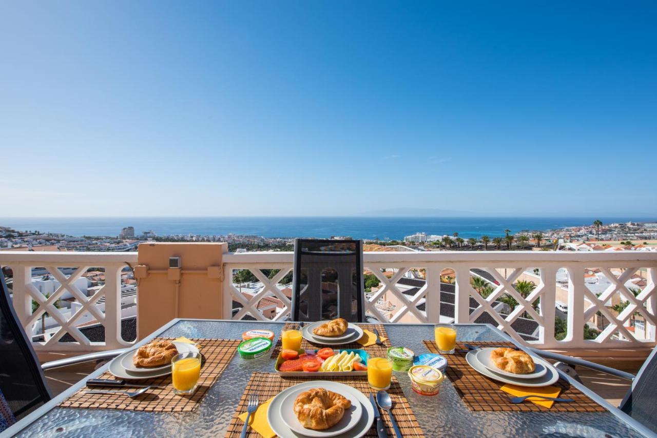 109 Penthouse , Incredible View, Marco Aparthotel Costa Adeje (Tenerife)