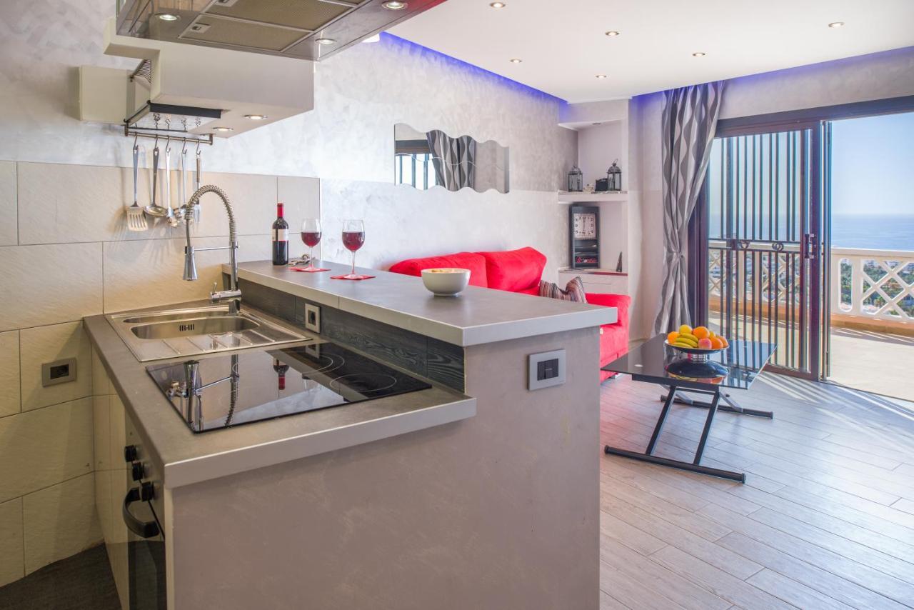 109 Penthouse , Incredible View, Marco Aparthotel *