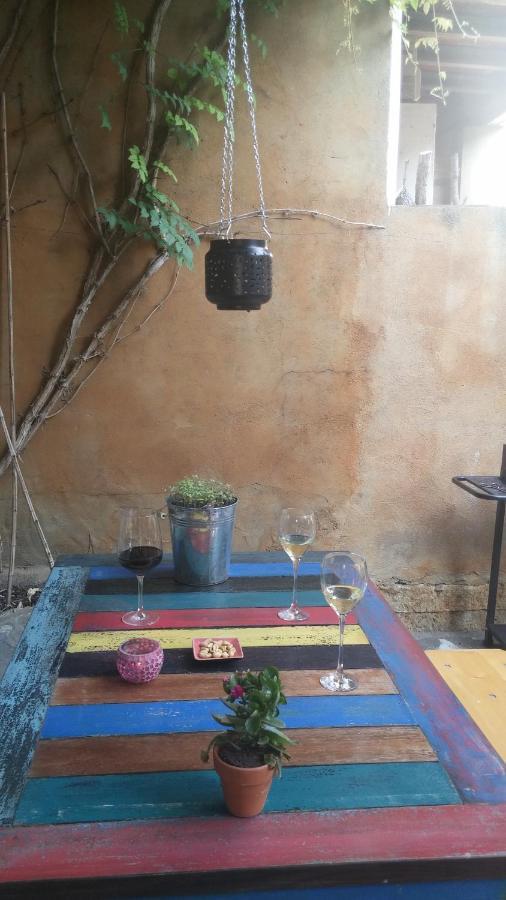 Les Magranes Bed & Breakfast *