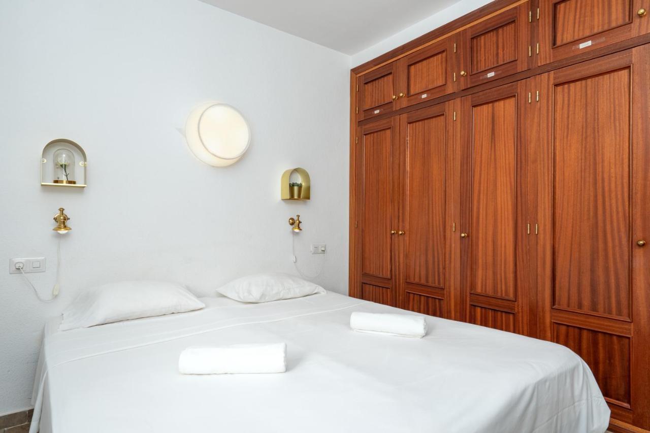 Gem In Boliches Soho With Wifi And Tv By Costarentals - Ref 77 Apartment *