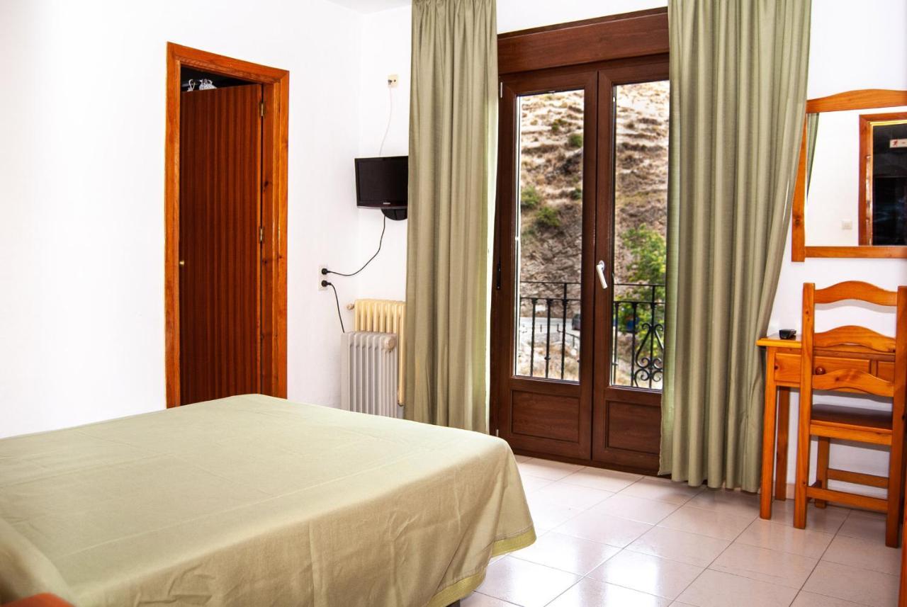 Mulhacen Guest house *