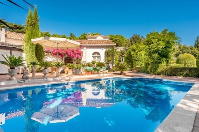 Villa Peace & Tranquility, Sotogrande, Spain (adults Only)