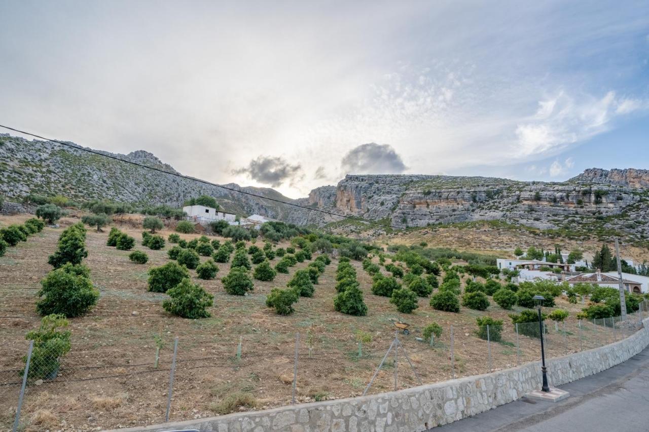 Vista A La Sierra Valle de Abdalajís