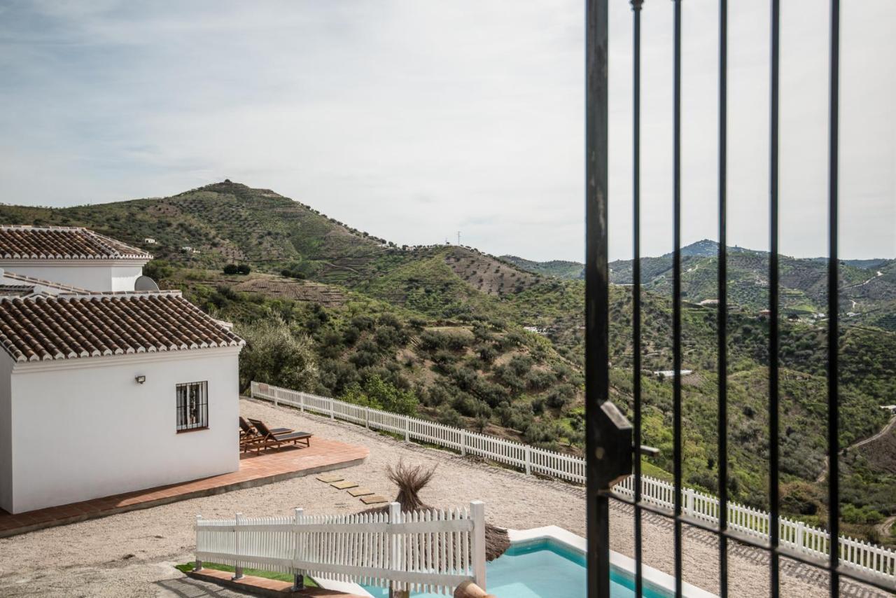 Aslaurey Villa *