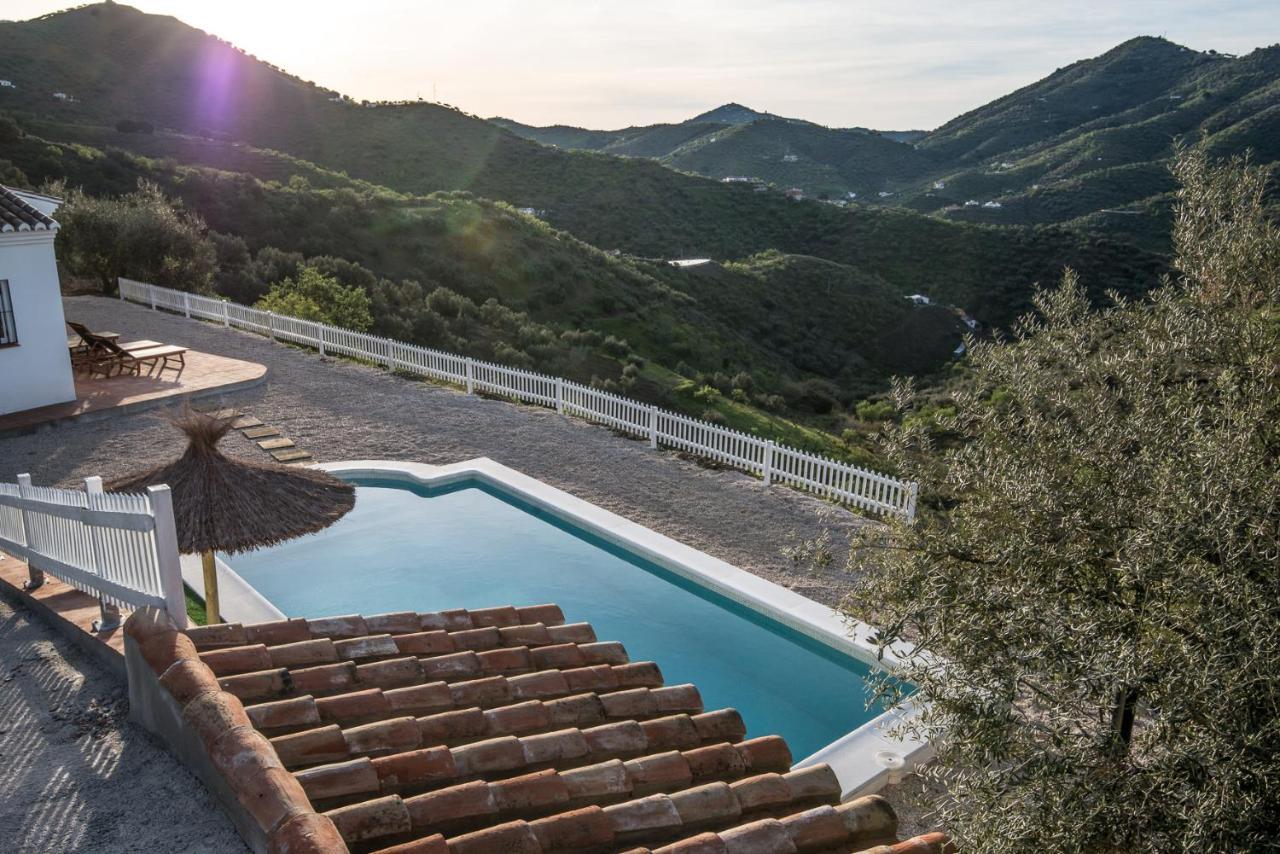 Aslaurey Villa Arenas (Malaga)