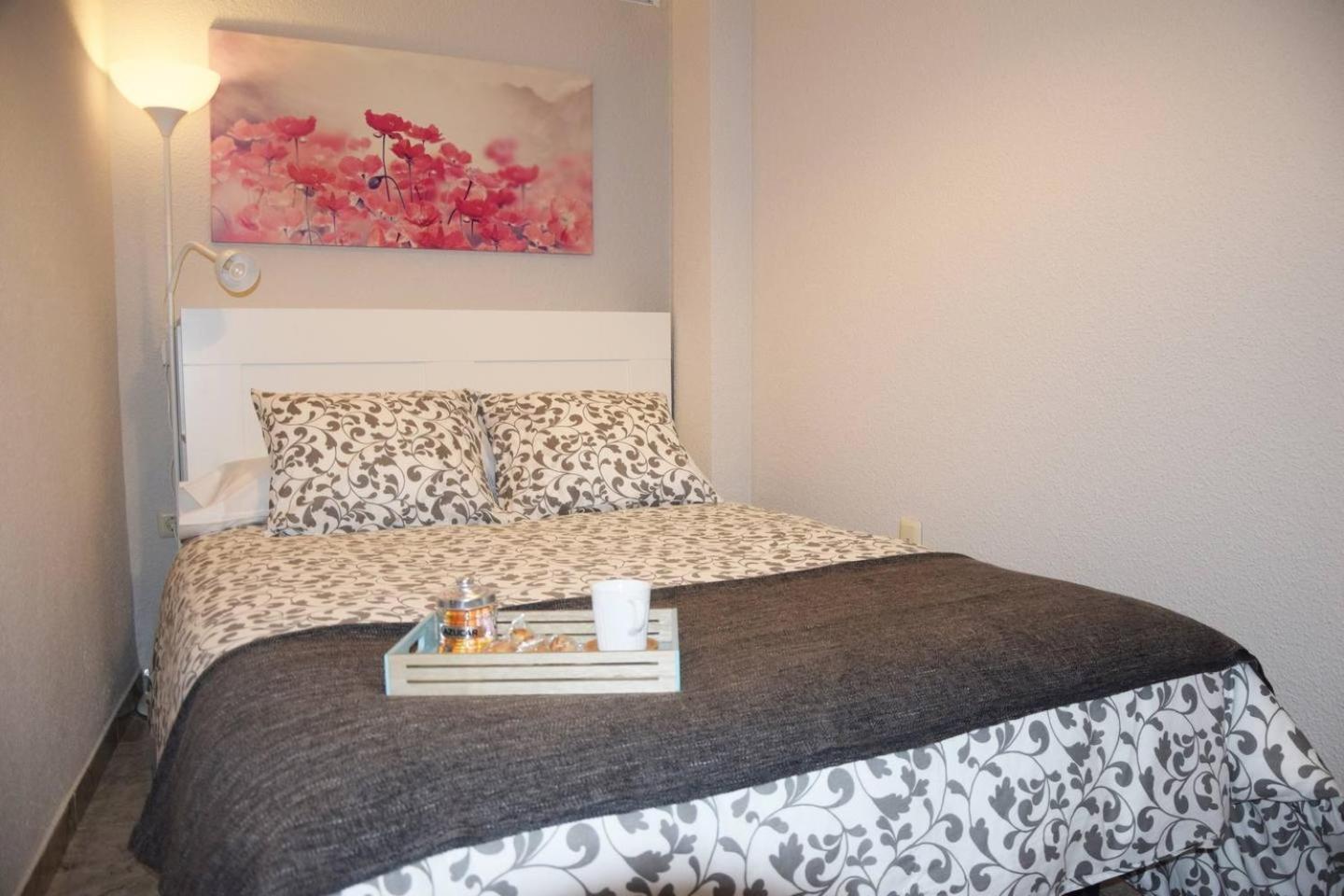 Toledoaloja - Estudio En Apartamento