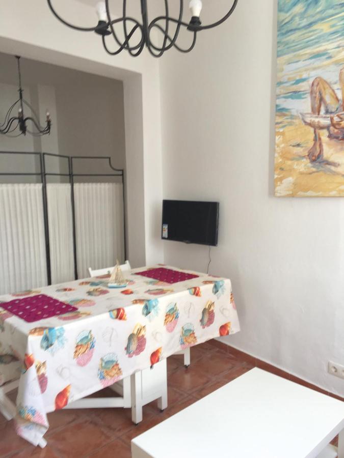 Estudio Del Pescado En El Charco Apartment *