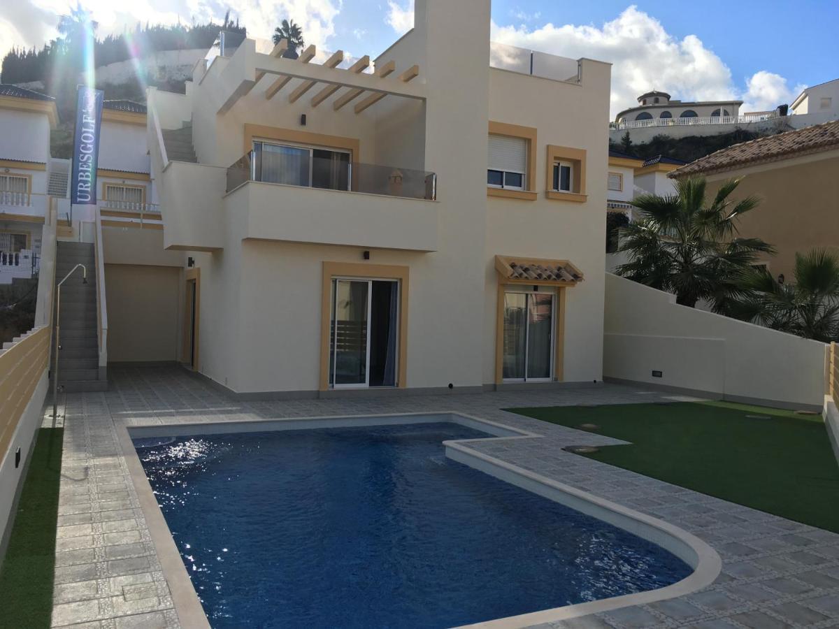 Quesada Luxury Villa