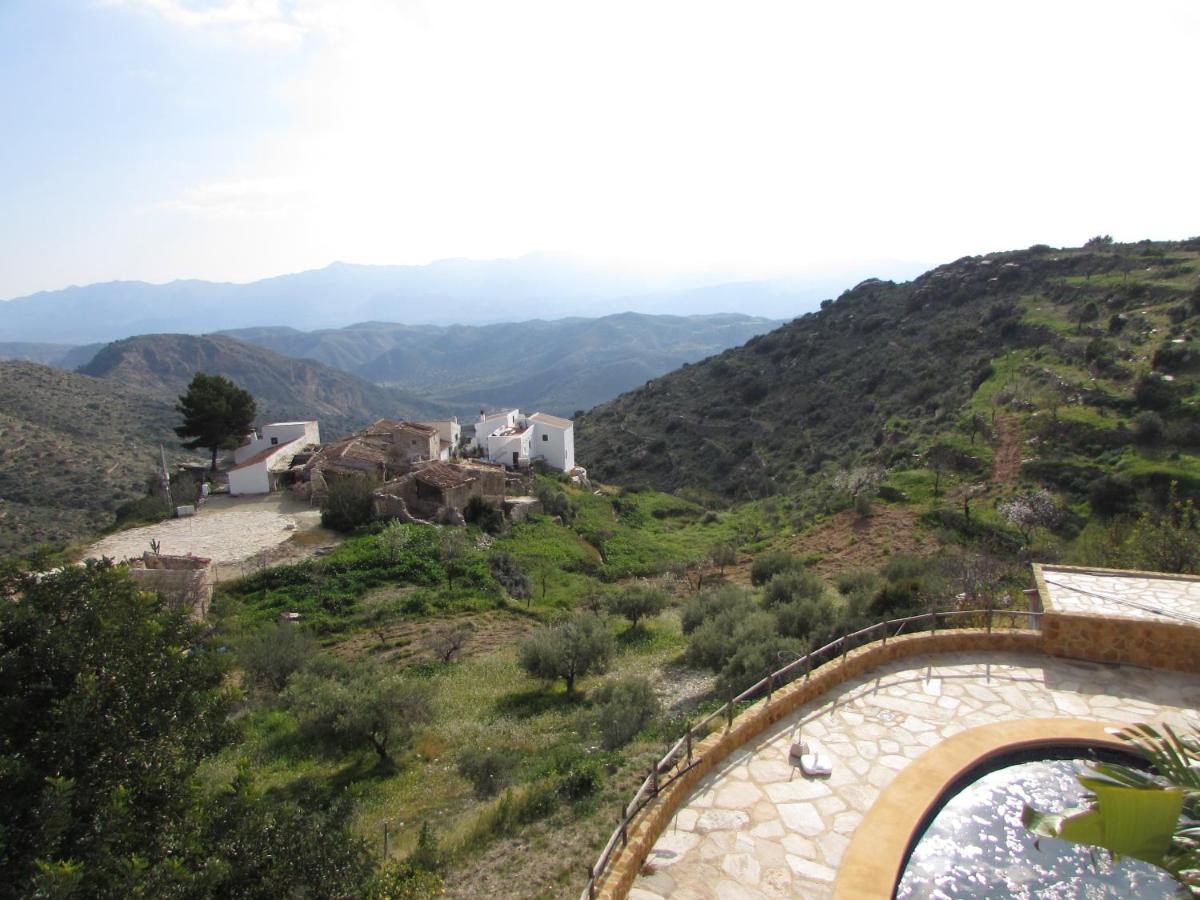 Albarico Retreat Villa Bedar
