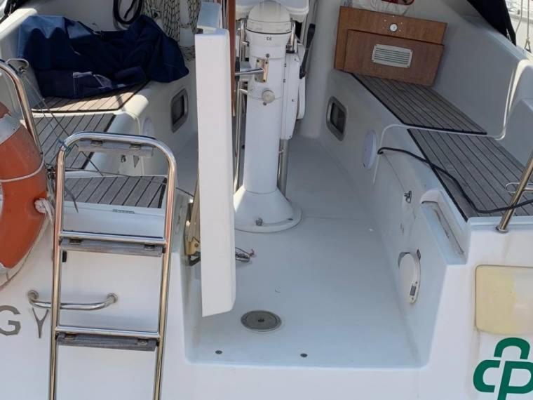 Cruising Boat For Up To 6 People In Masnou Botel Badalona