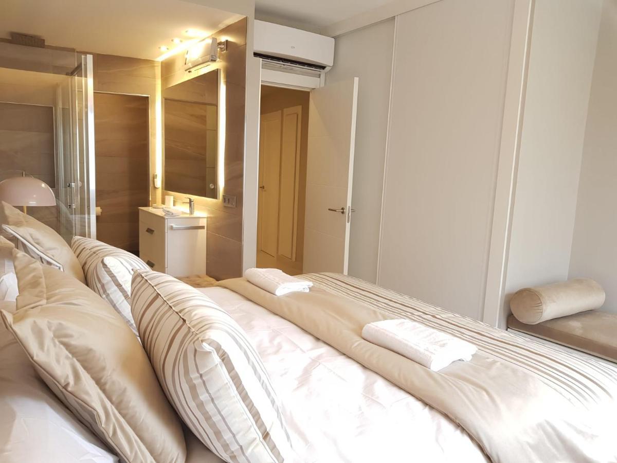 Apartment Fabulous In Front Of Sea & Marina With Incredible Views *
