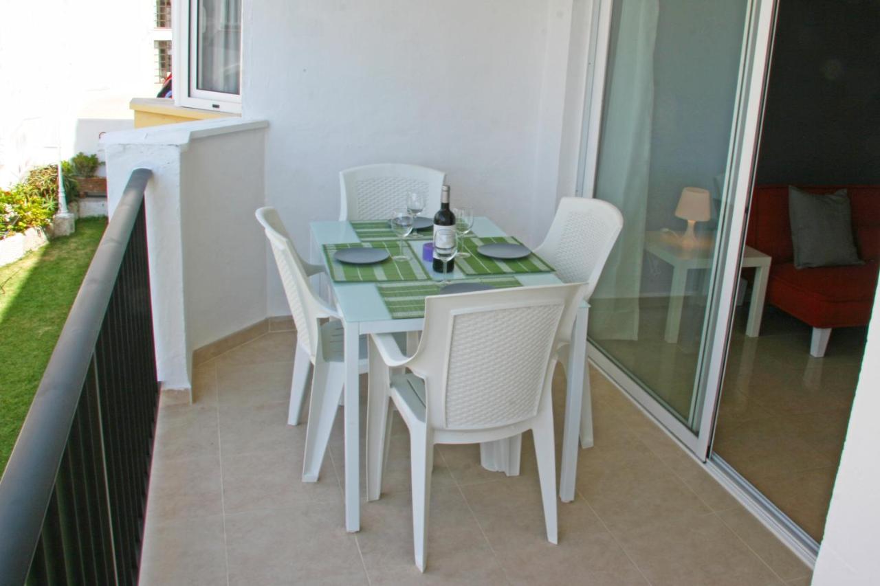 First Line With Two Bedrooms And Sea View Apartment Nerja