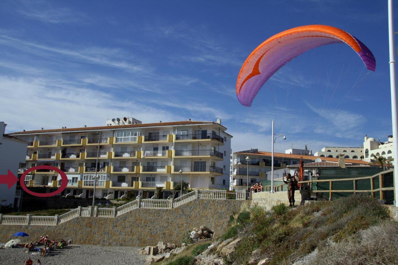 Apartment First Line With Two Bedrooms And Sea View