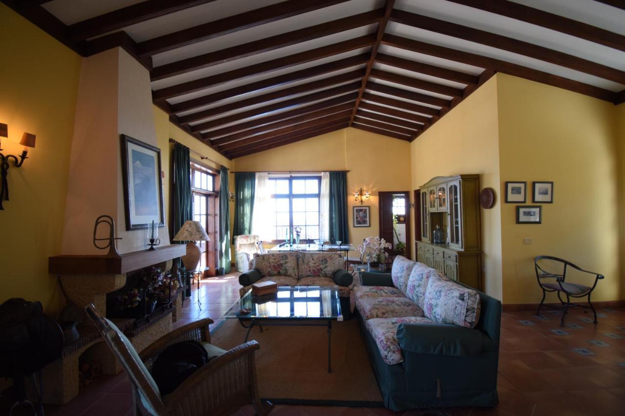 Villa Altos De Santiago *