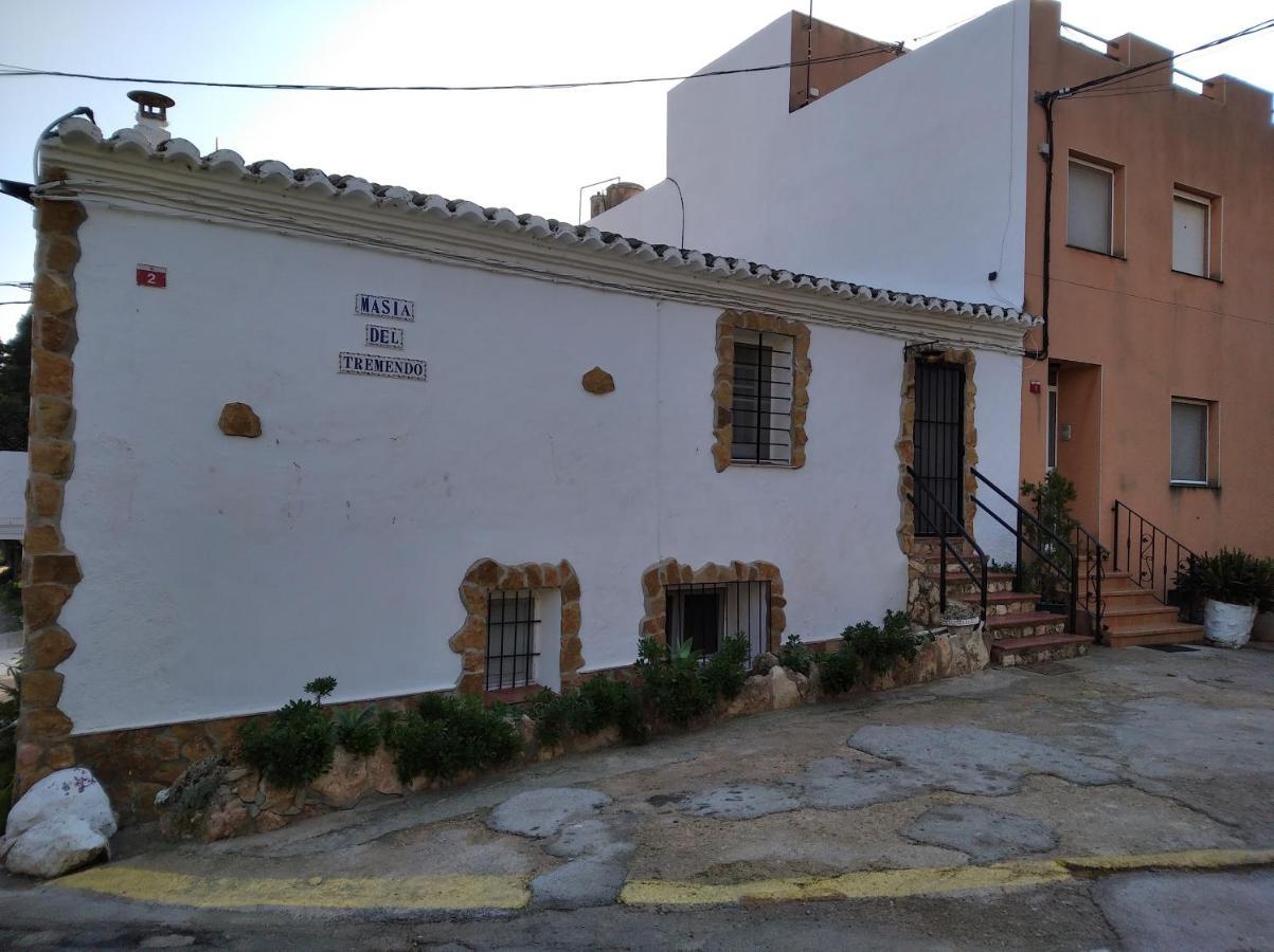 Complex Masia Del Tremendo Y Country house *