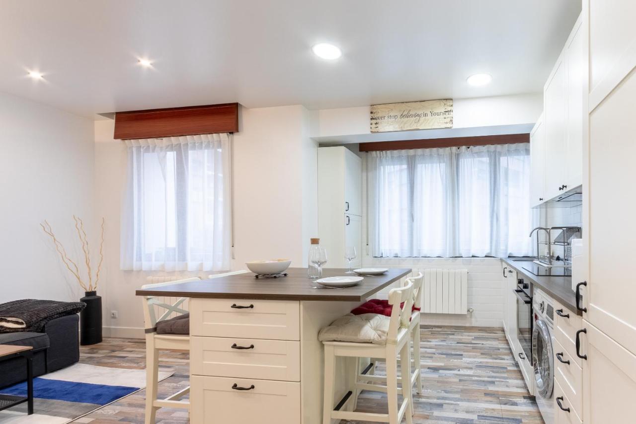 Apartamento Gran Bilbao Vi By Aston