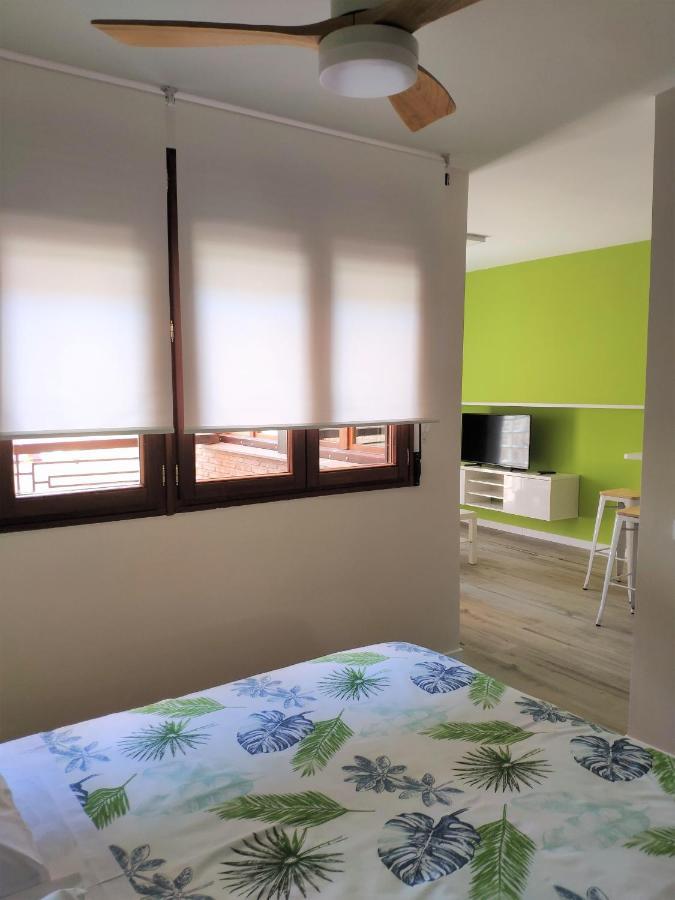 Toledoaloja - Estudio En Apartamento *