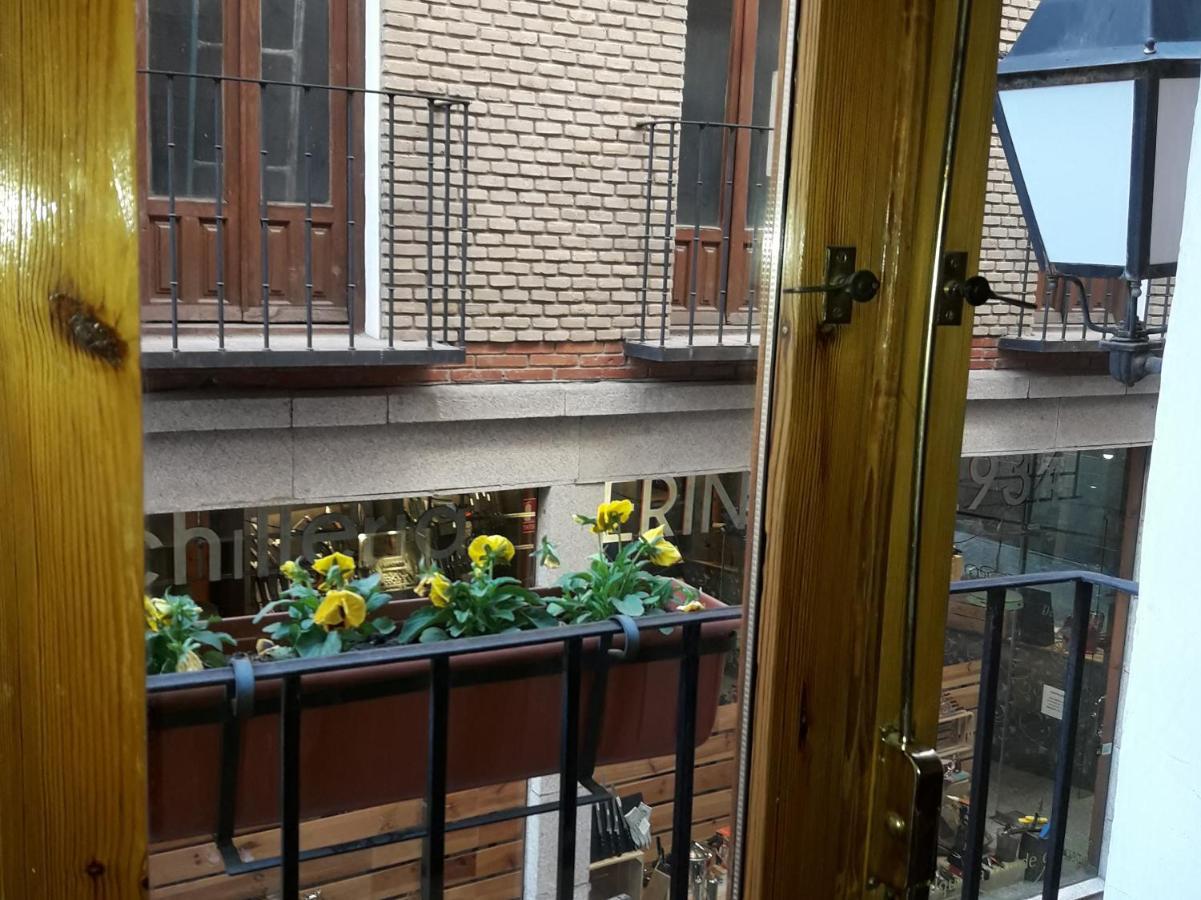 Toledoaloja - Estudio En Apartamento Toledo