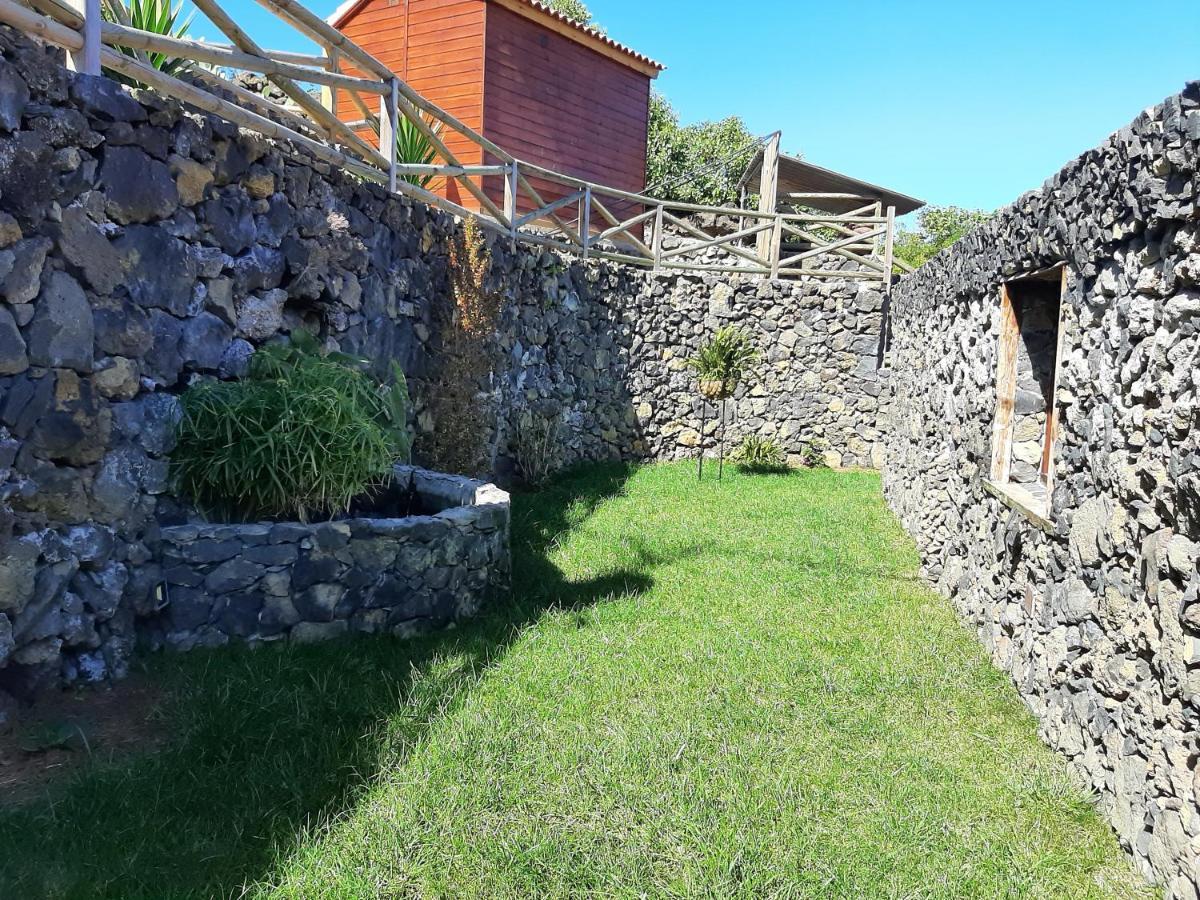 Guinderos Country house