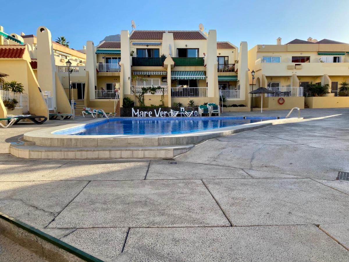 Loft Costa Adeje,playa Torviscas,garage,wifi,free Apartamento