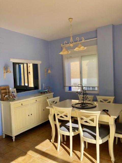 Holiday home Casa En Primera Linea De Playa Con Vistas Al Mar Mazagon