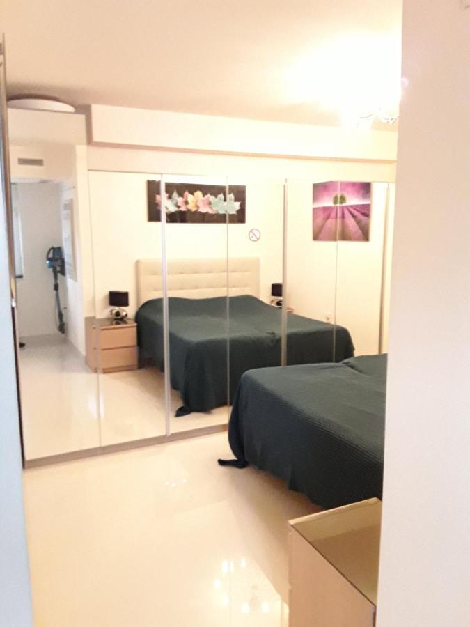 Apartamento Front Port Line Sleeps 6 *