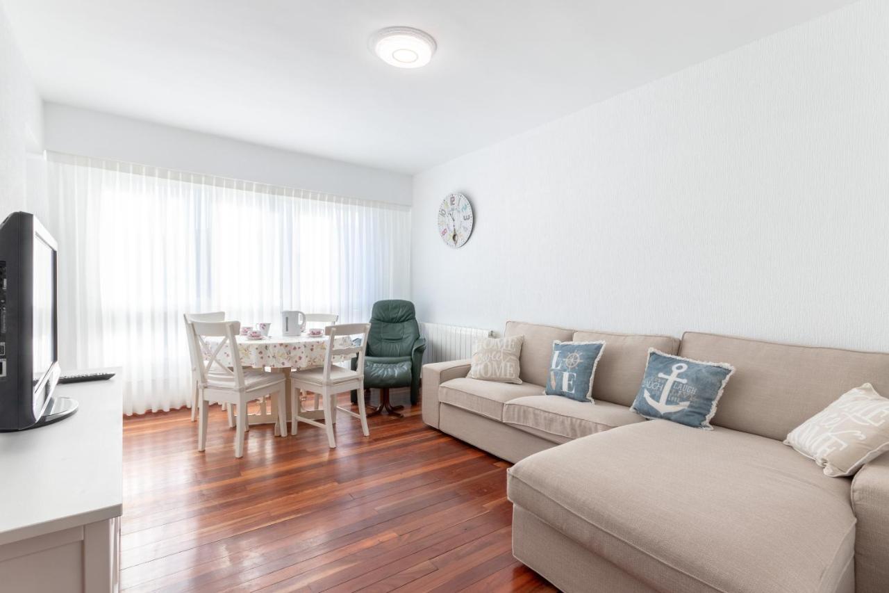 Apartment Beach Vii With Parking By Aston Bakio