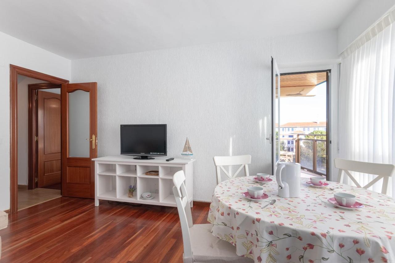 Beach Vii With Parking By Aston Apartment Bakio