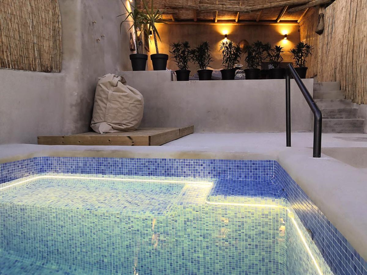 Center With Pool Ronda