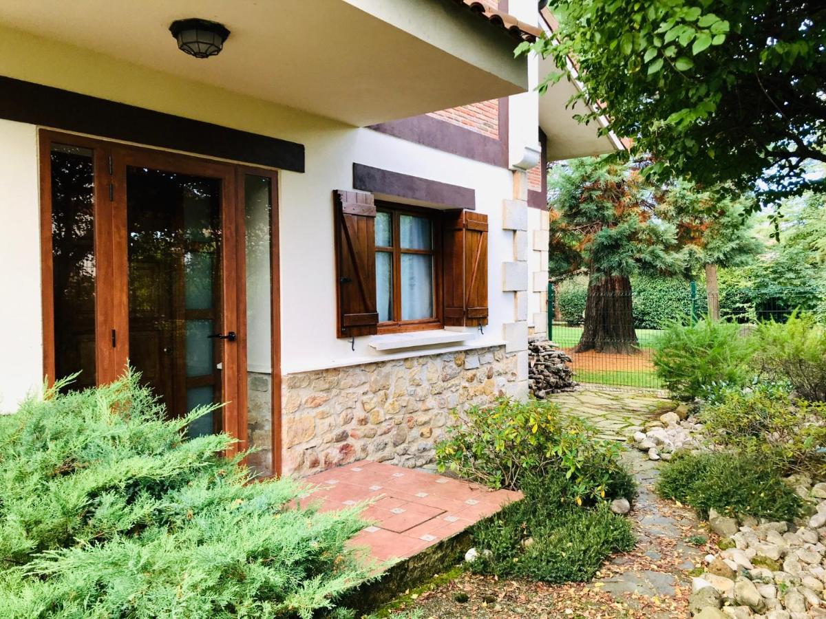 Caserio Arrigorri Excelente Ubicacion Jardin Con Barbacoa 14 Plazas