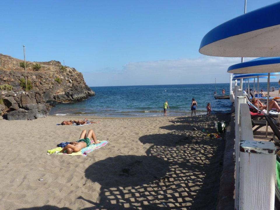 Beach-front Tenerife Sth Sea And Pool View Apartment *