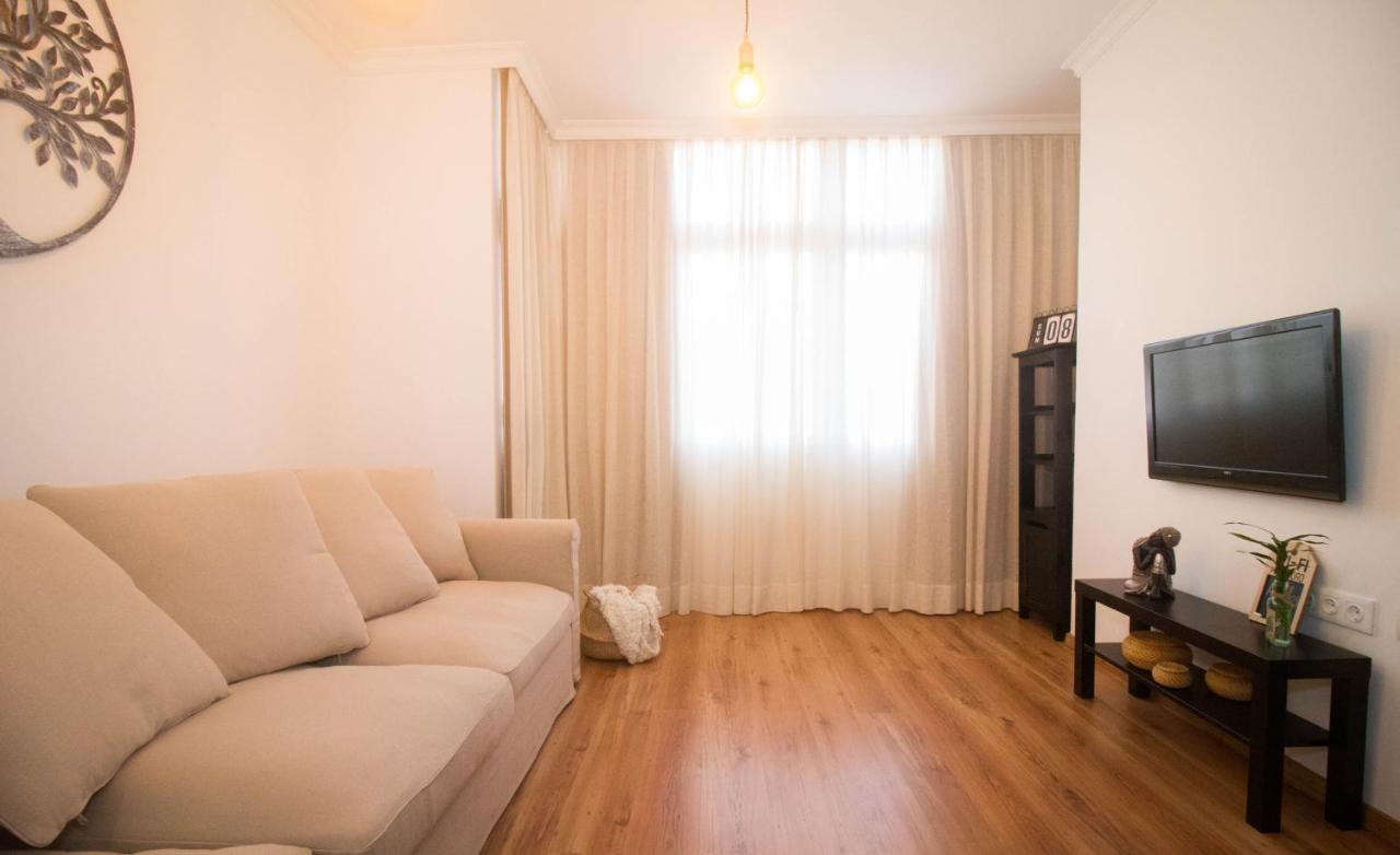 Zone Apartment