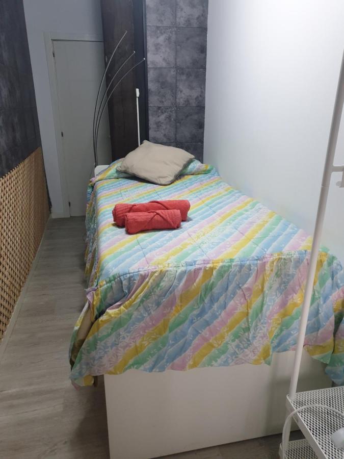 Consultar Disponibilidad *