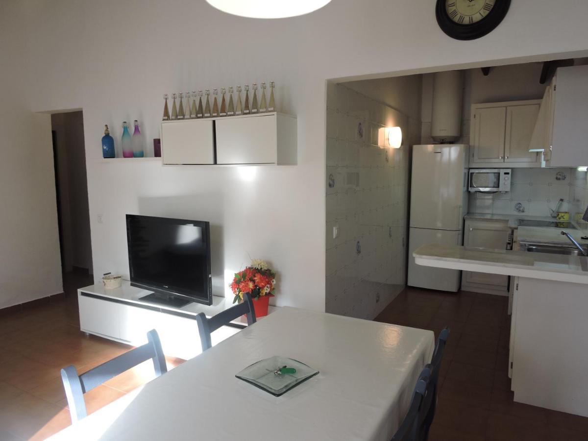 Cerca De La Playa Apartment
